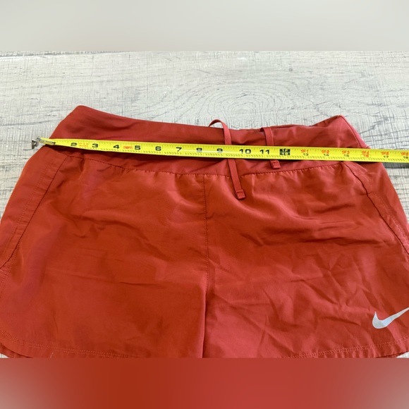 Nike Dri-Fit Burnt Orange Athletic Shorts Size Medium - Picture 8 of 10